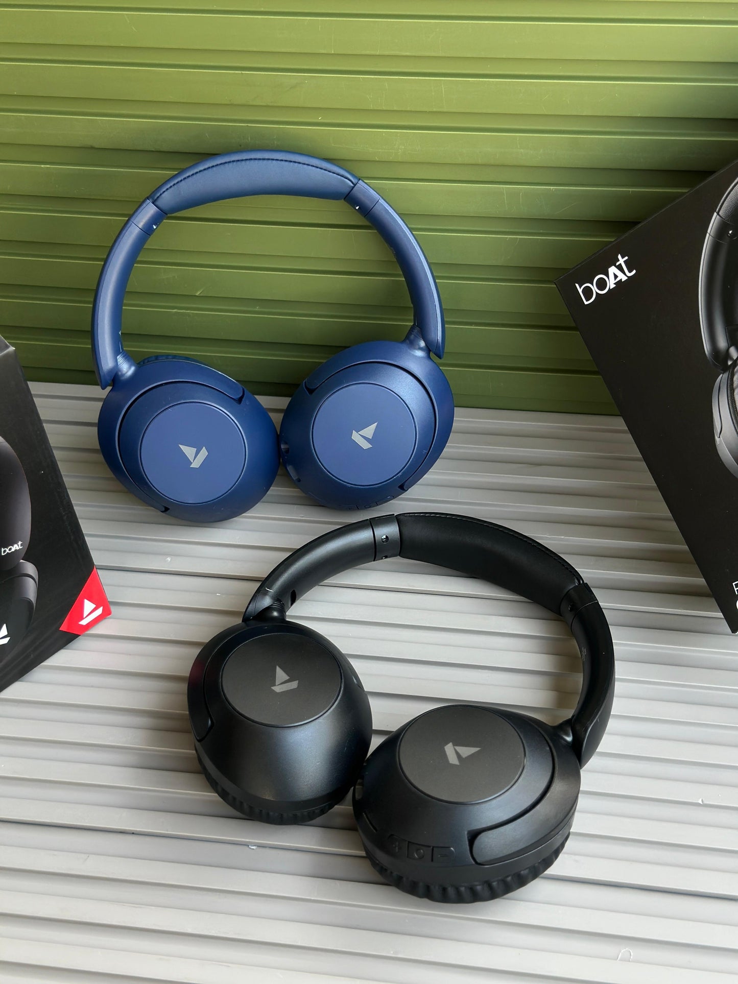 boAt Rockerz Wireless Bluetooth Over-Ear Headphones | Deep Bass | Foldable | Built-in Microphone