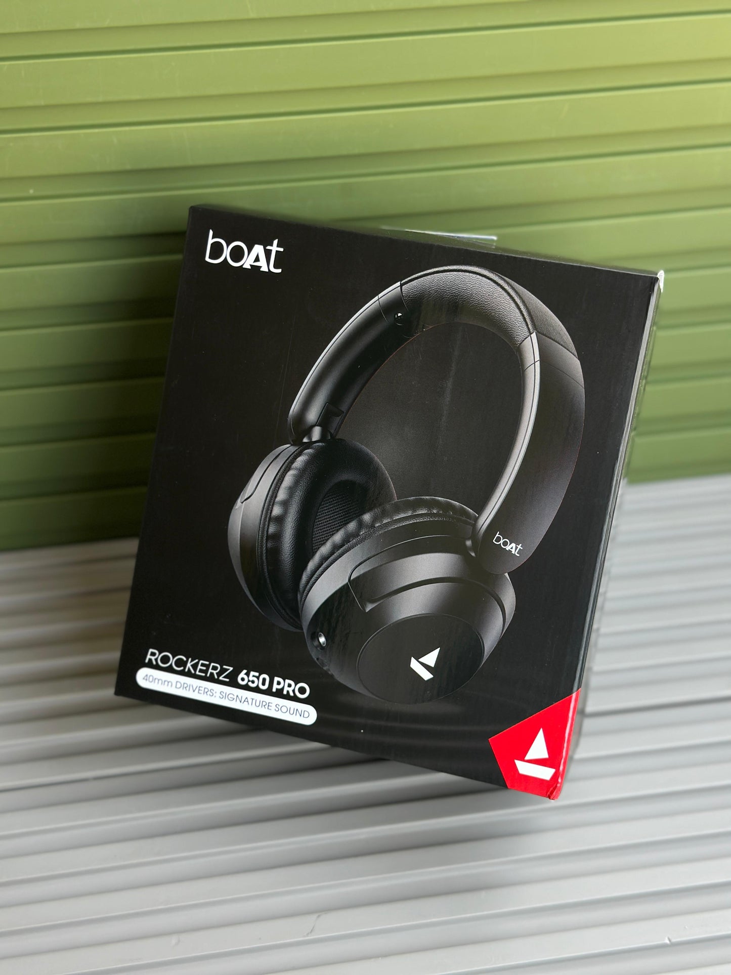 boAt Rockerz Wireless Bluetooth Over-Ear Headphones | Deep Bass | Foldable | Built-in Microphone